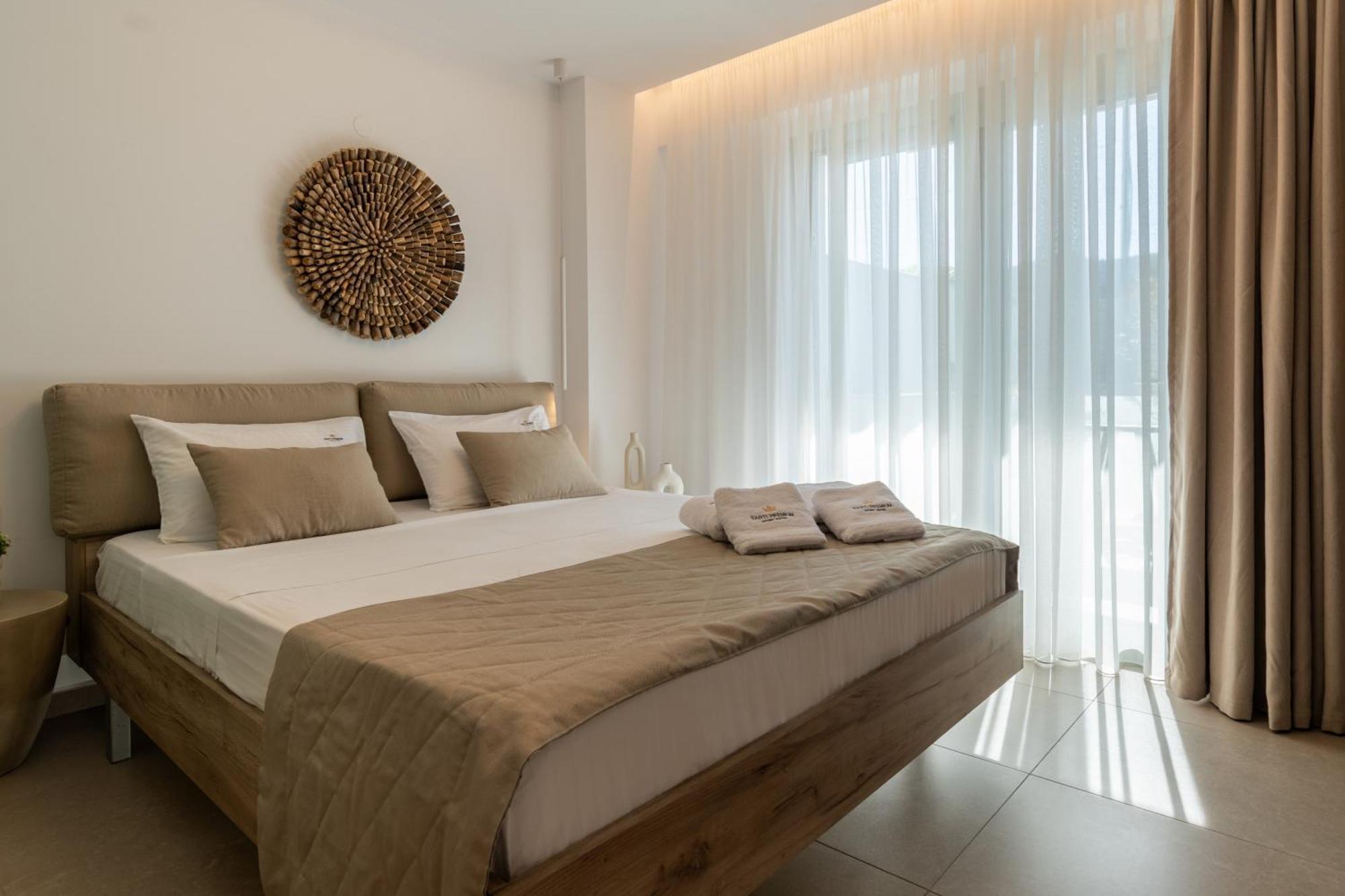 Sarti Premium Suites Buitenkant foto