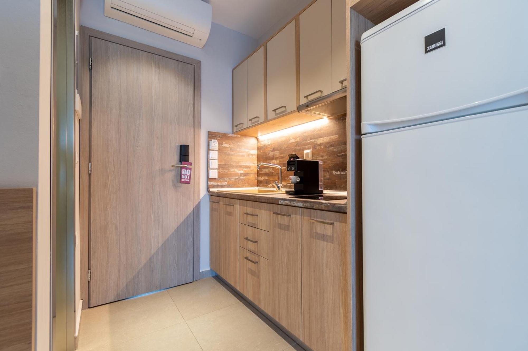 Sarti Premium Suites Buitenkant foto