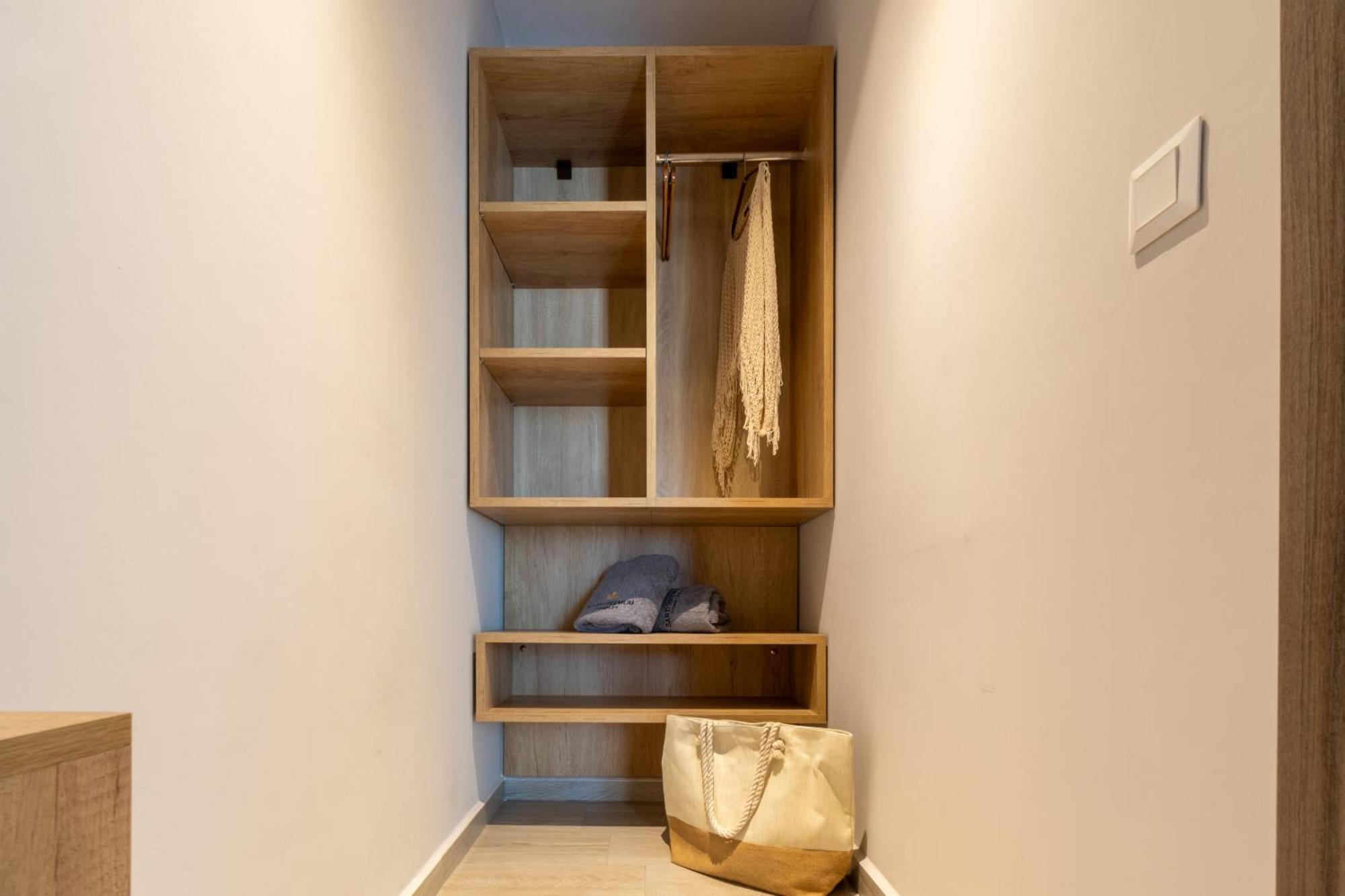 Sarti Premium Suites Buitenkant foto