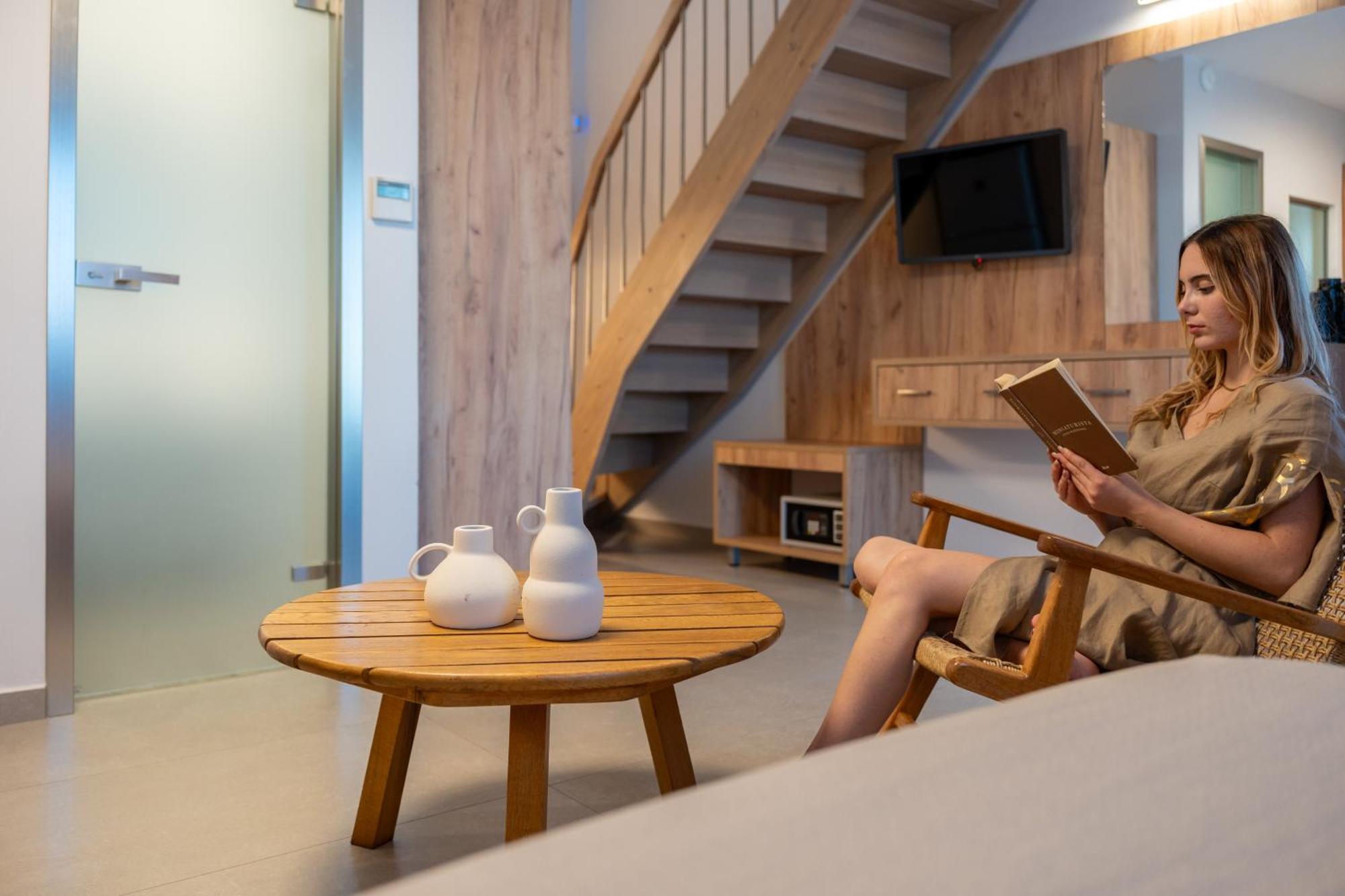 Sarti Premium Suites Buitenkant foto